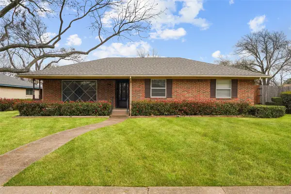 2102 Lansdowne Drive, Garland, TX 75040