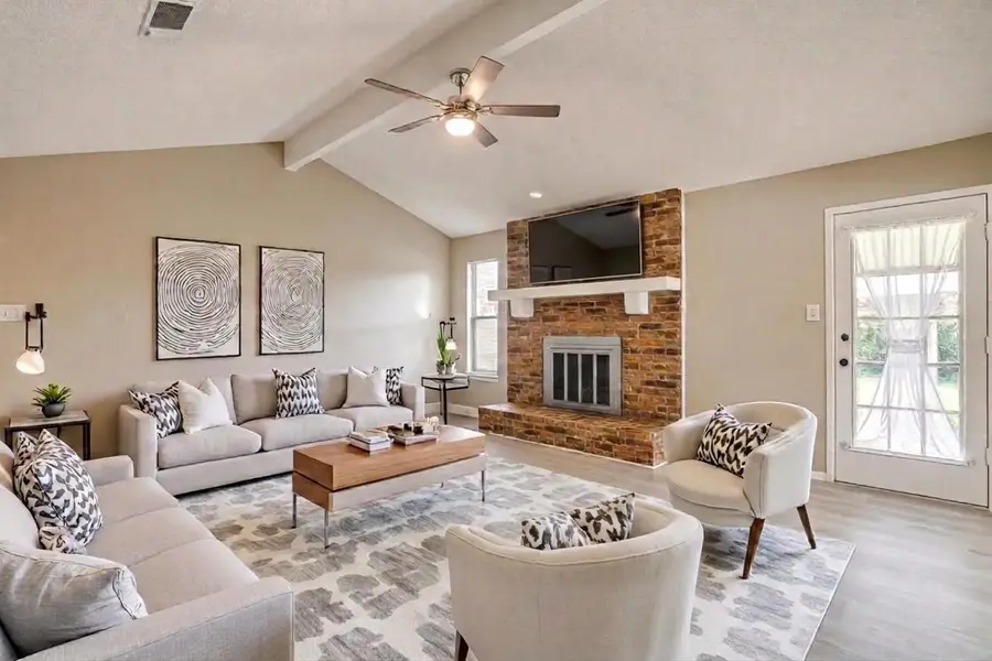 1812 Briar Run, Benbrook, TX 76126 - #3