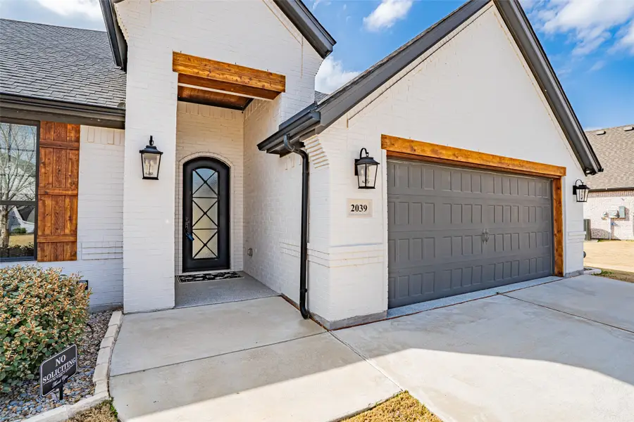 2039 Spieth Street, Granbury, TX 76048 - #3