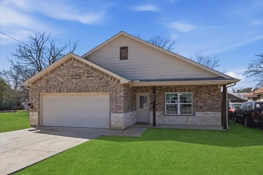 3432 Frazier Avenue, Fort Worth, TX 76110 - #3