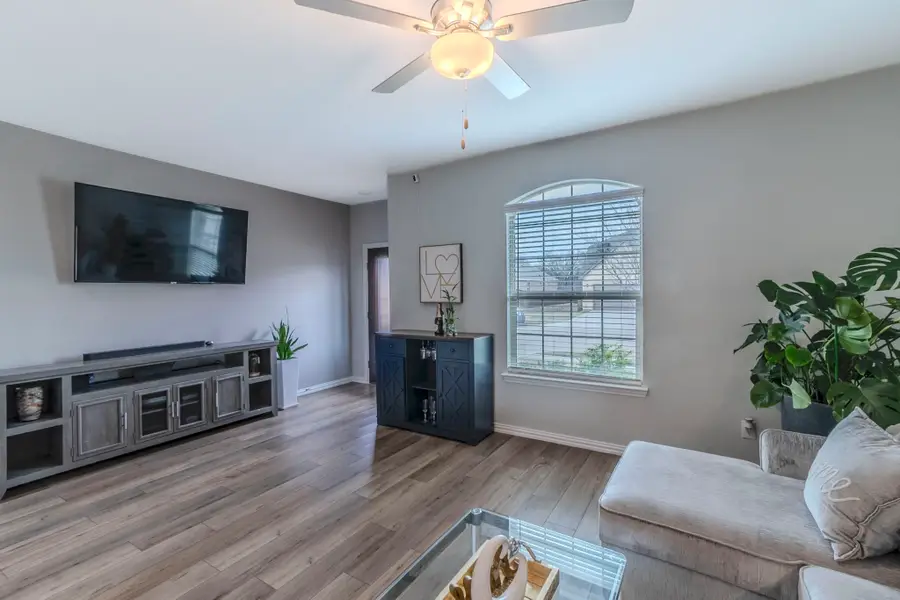 3741 Maroon Creek Road, Aubrey, TX 76227 - #3