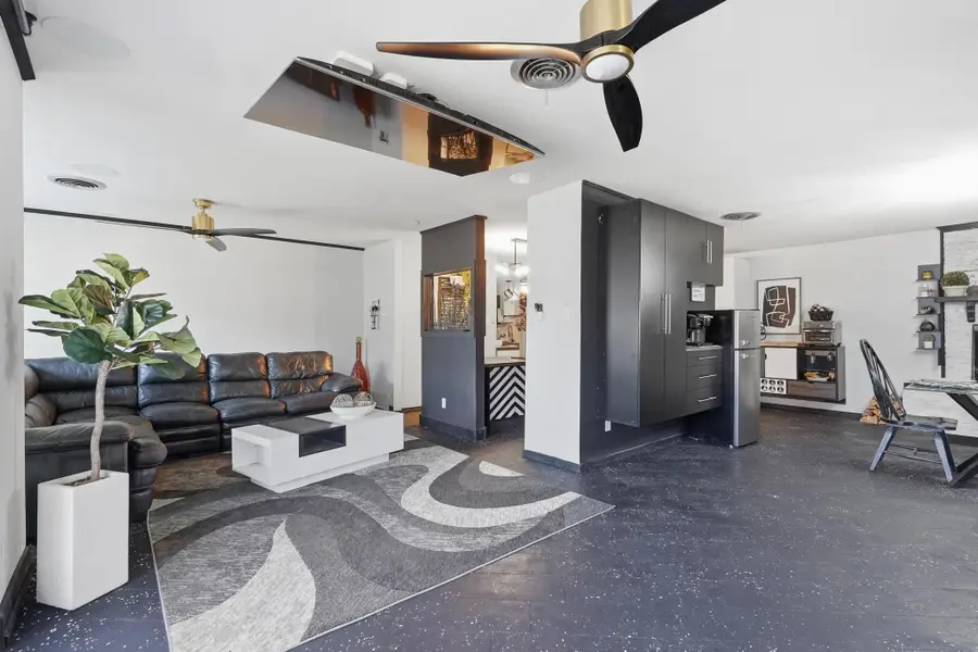 4096 N 10th Street, Abilene, TX 79603 - #2