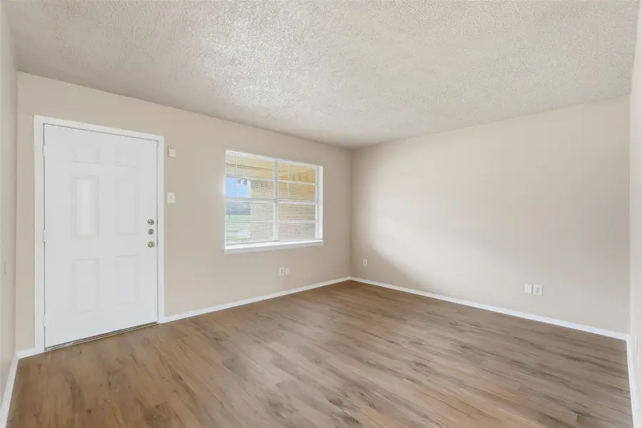 2502 Wanda Drive, Mesquite, TX 75149 - #3