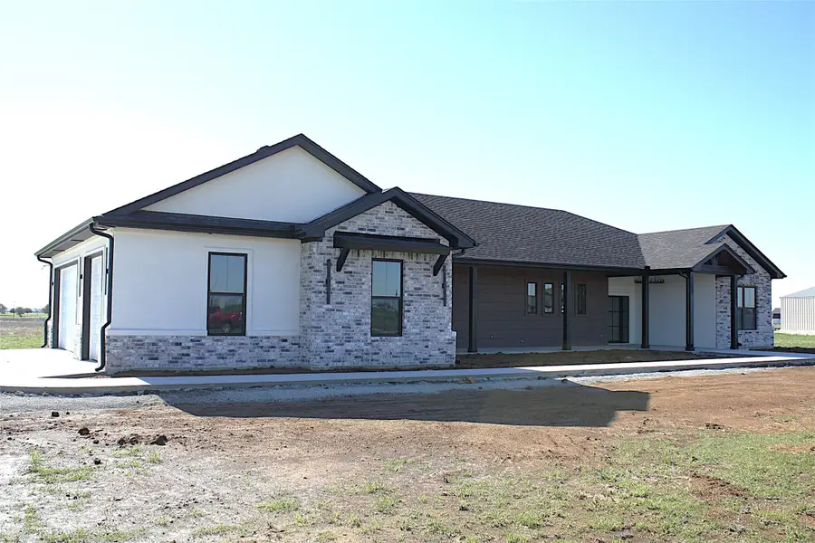 611 Willow Moon Ranch Road, Crawford, TX 76638 - #2