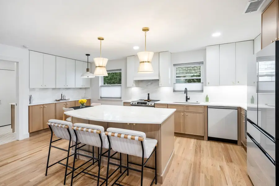 6833 Winchester Street, Dallas, TX 75231 - #3