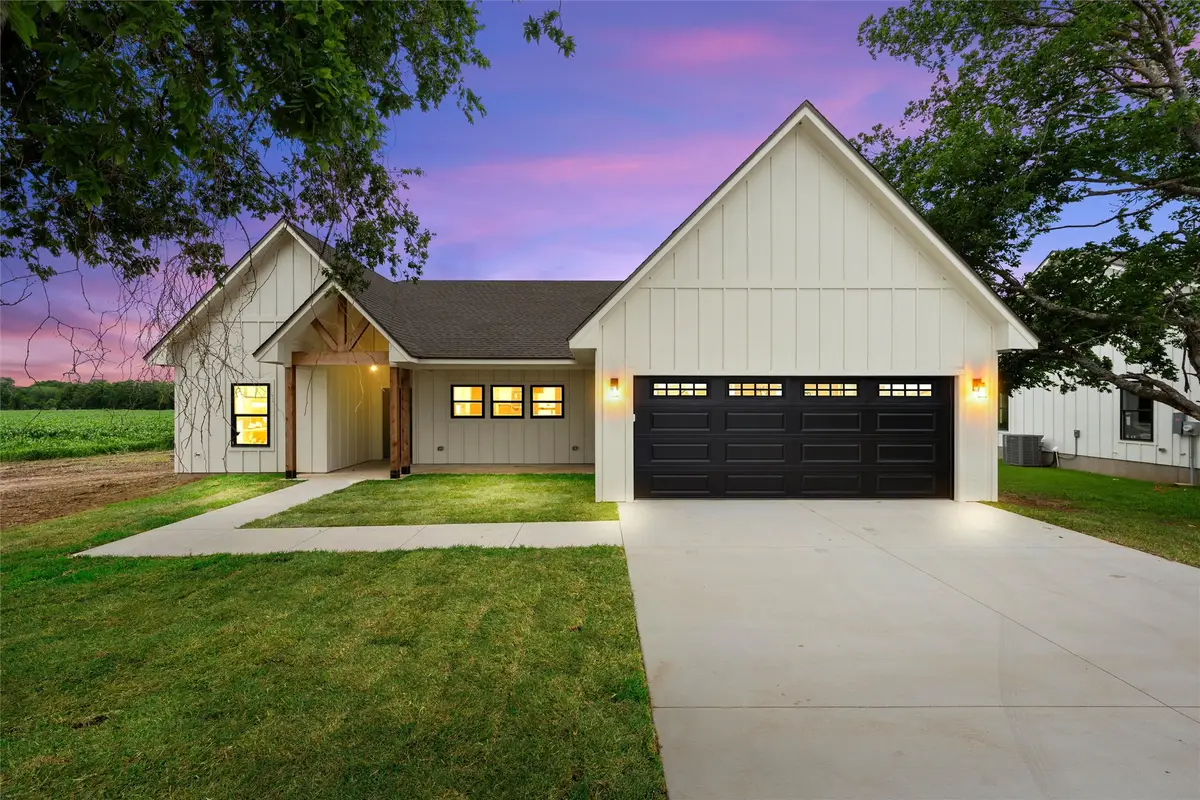 5200 Bogey Lane, Waco, TX 76708 - #1