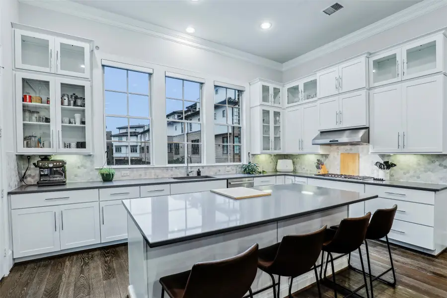 707 Will Rice Avenue, Irving, TX 75039 - #3