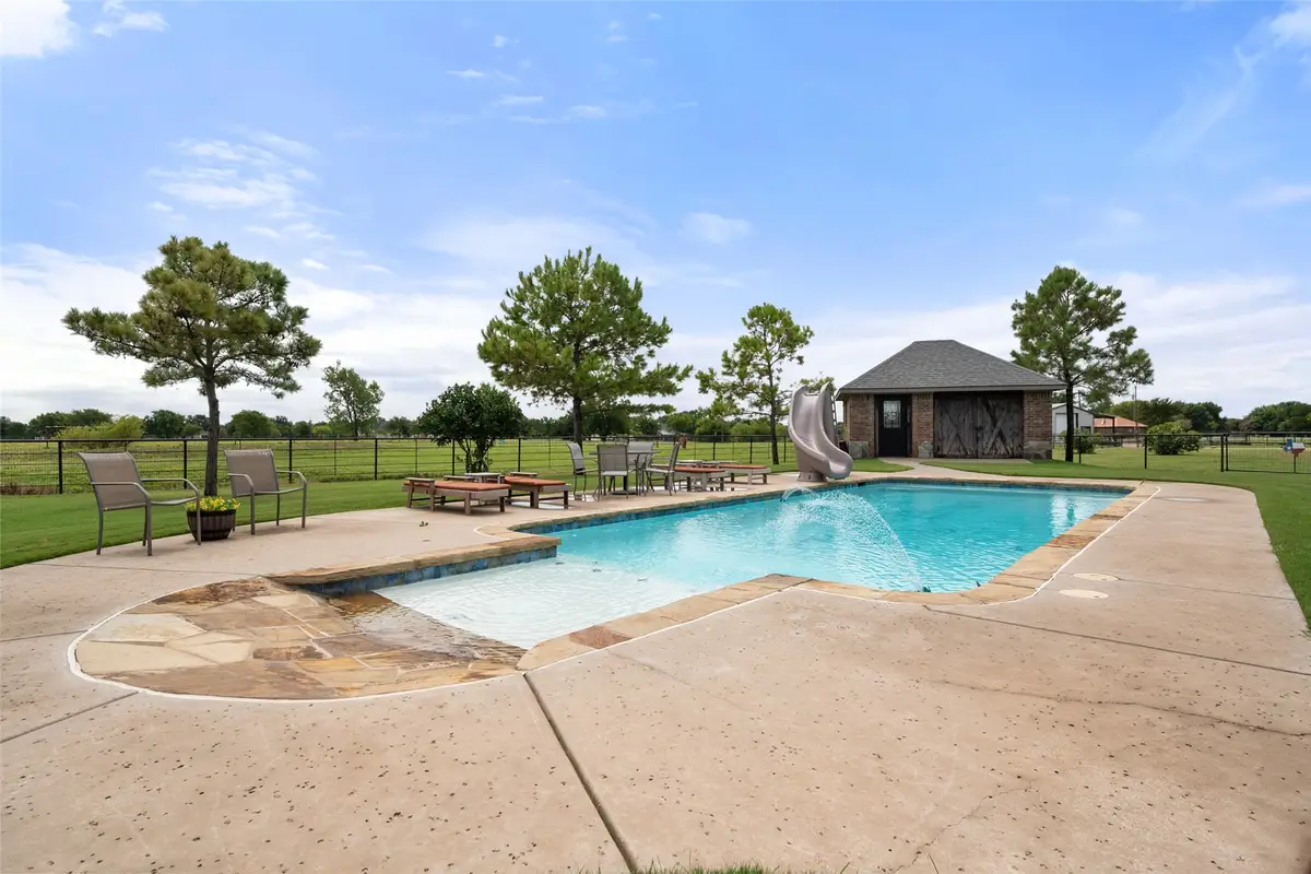 606 Sunset Point, Kerens, TX 75144 - #1
