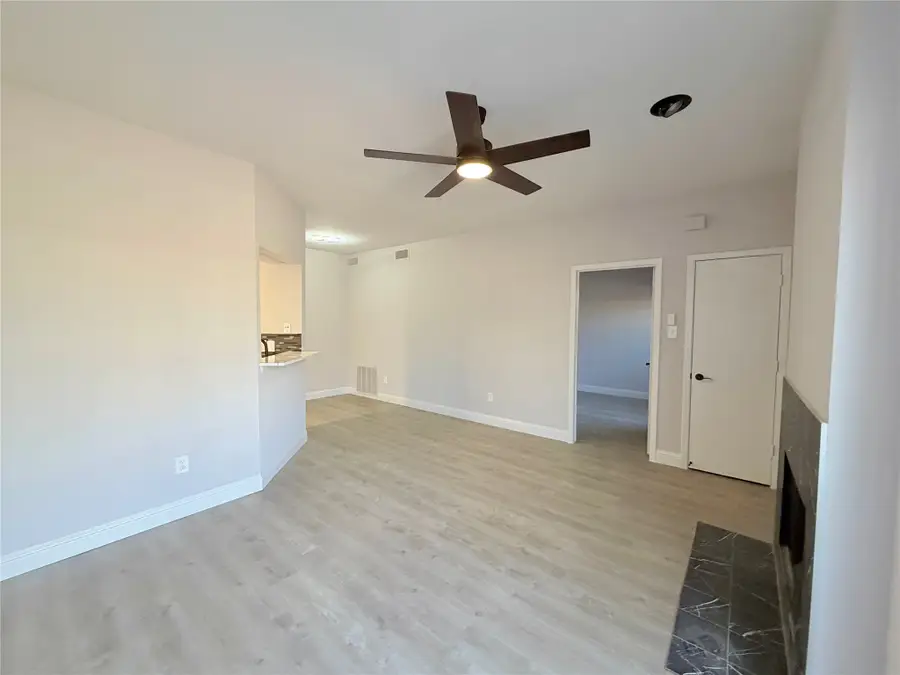 5757 Martel Avenue #B05, Dallas, TX 75206 - #3