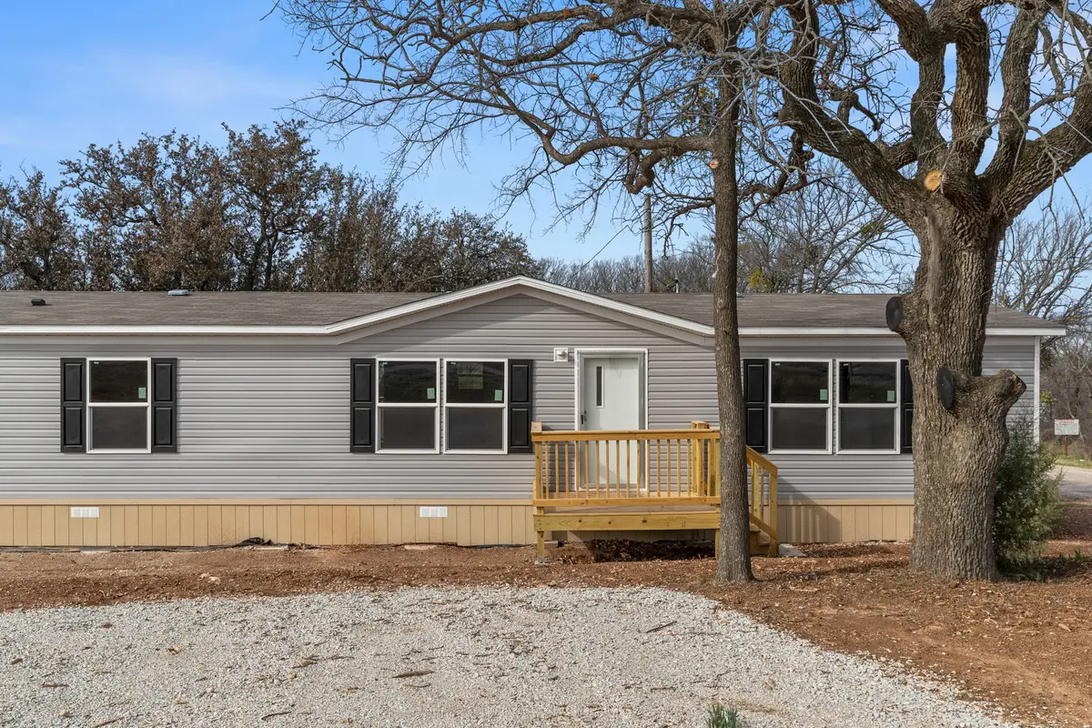 107 Valley Street, Bridgeport, TX 76426 - #1