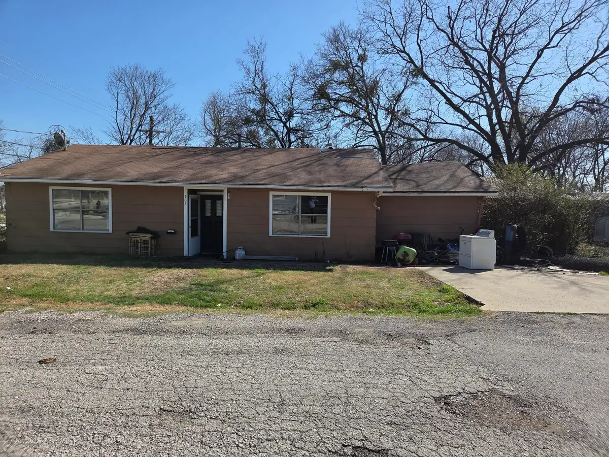 105 Royal Lane, Princeton, TX 75407 - #1