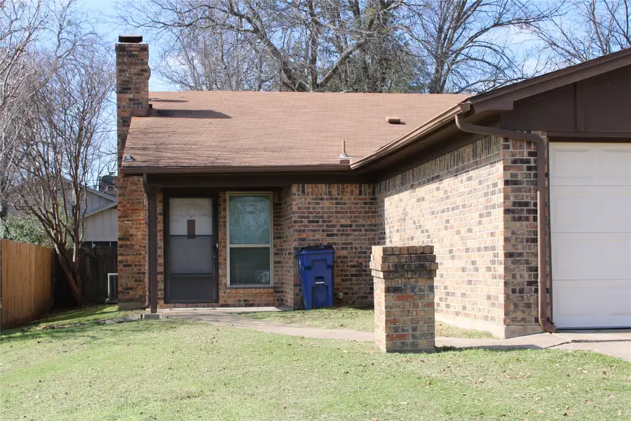 615 Renfro Street, Burleson, TX 76028 - #3