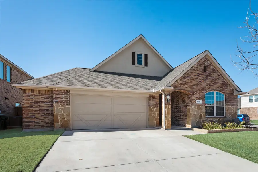 6321 Roaring Creek, Justin Roanoke, TX 76226 - #2
