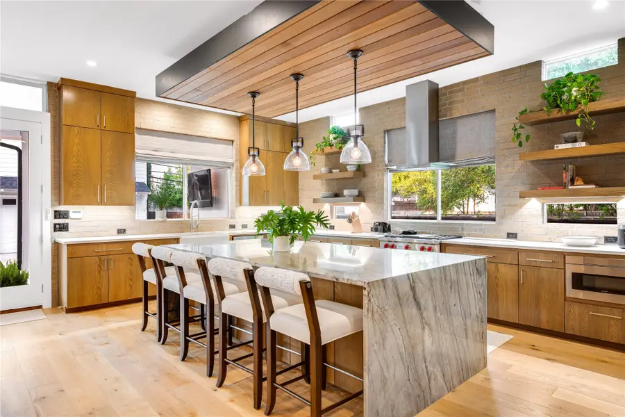 5531 Goodwin Avenue, Dallas, TX 75206 - #2