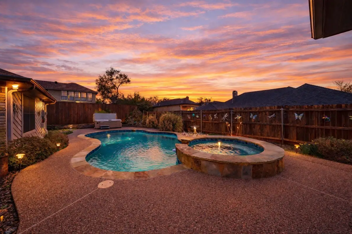 2701 Ridge Top Lane, Arlington, TX 76006 - #1