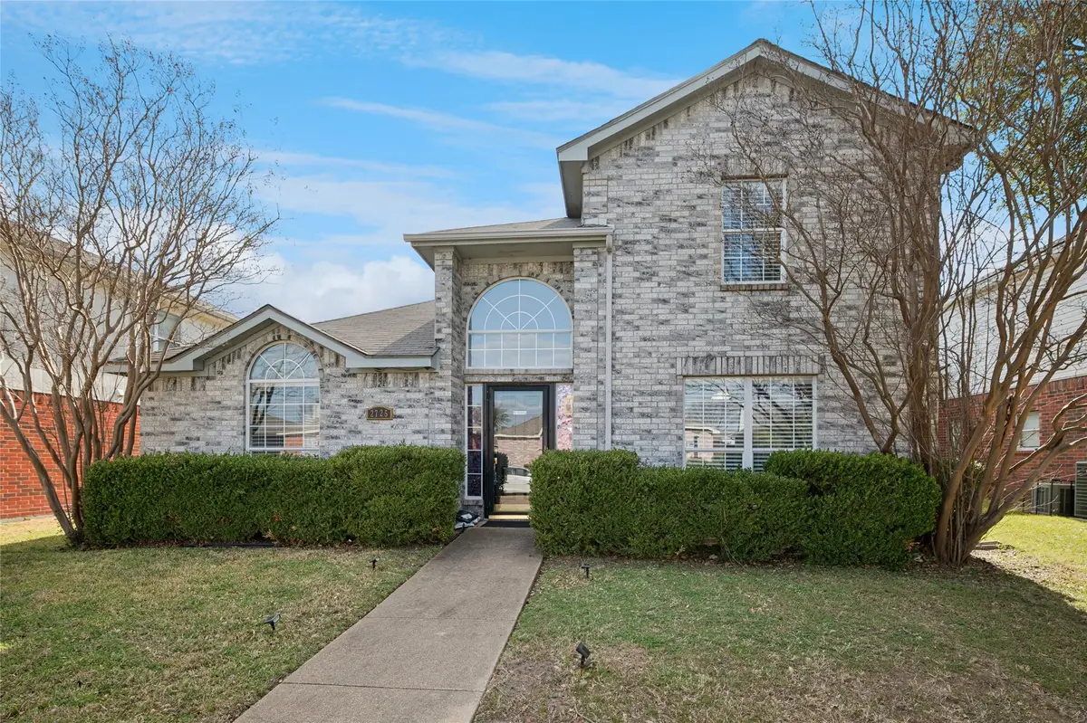 2725 Hidden Springs Drive, Mesquite, TX 75181 - #1