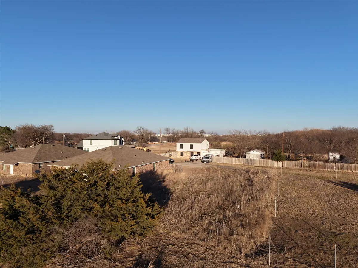 9524 Prairieview Drive, Fort Worth, TX 76134 - #1