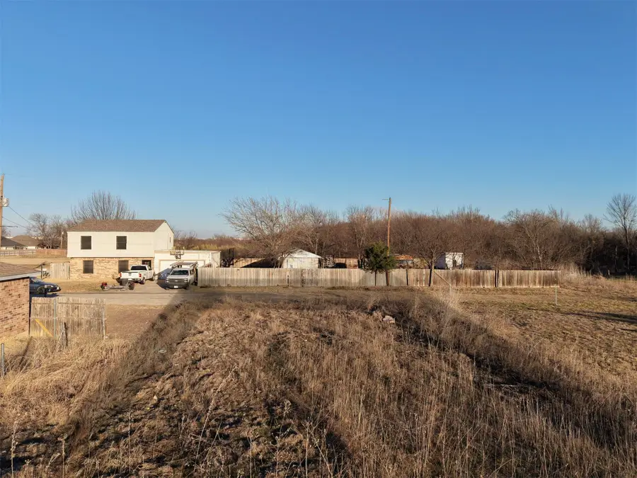 9524 Prairieview Drive, Fort Worth, TX 76134 - #3