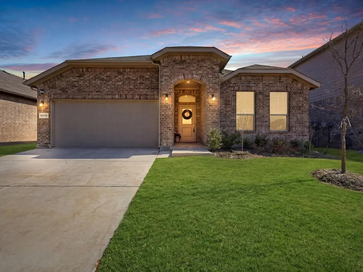 16032 Farringdon Way, Justin, TX 76247 - #1