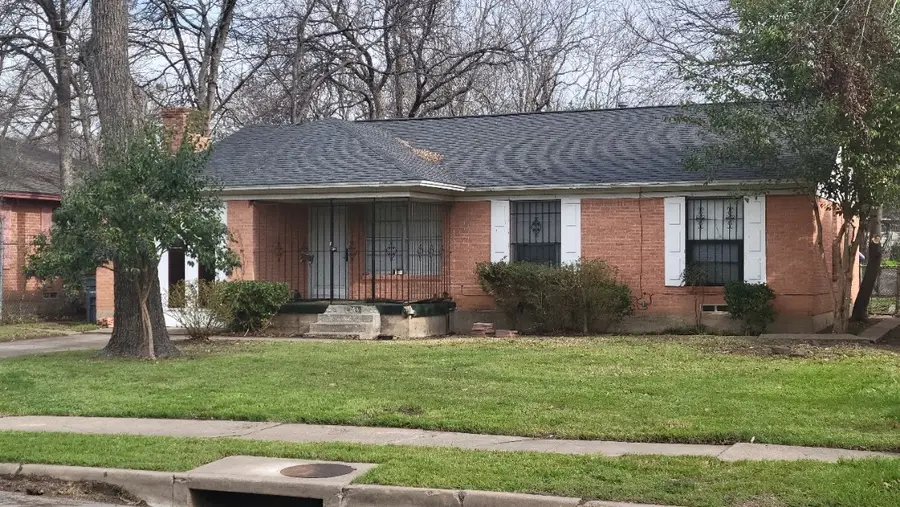 1251 E Pentagon Parkway, Dallas, TX 75216 - #2