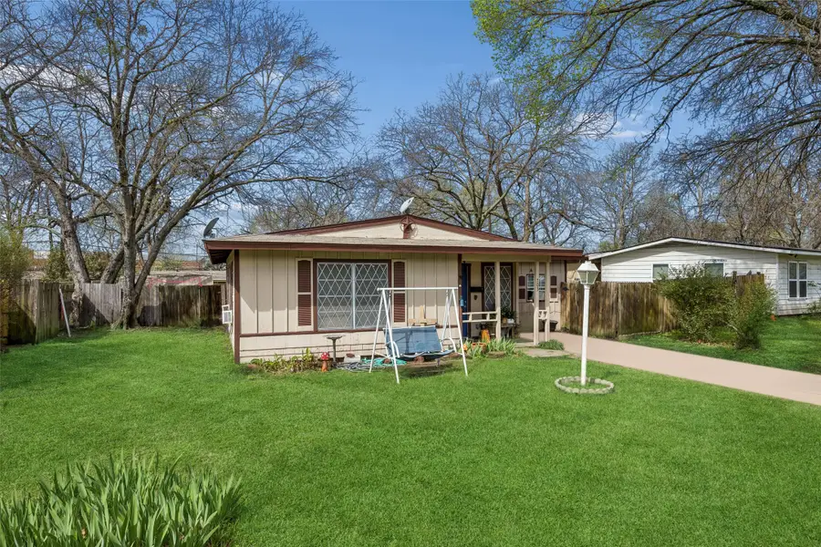 703 Jardin Drive, Mesquite, TX 75149 - #2