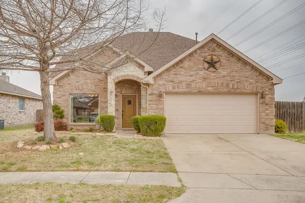 5800 Show Master Lane, Fort Worth, TX 76179
