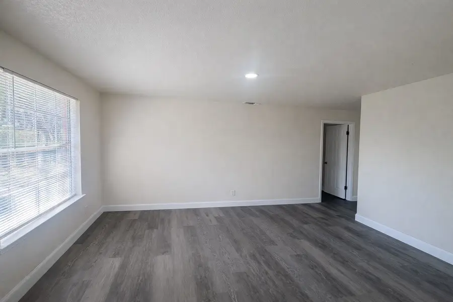 7367 Greenacres Drive, Fort Worth, TX 76112 - #2