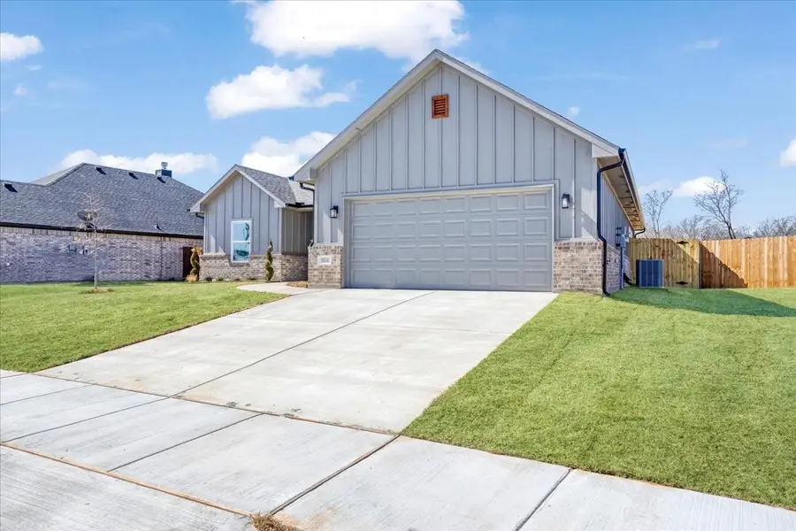 504 Courtney Drive, Sherman, TX 75092 - #3