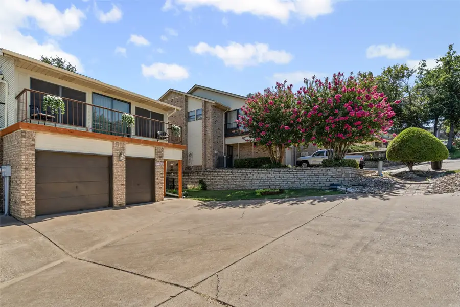 4403 Overlook Court, Granbury, TX 76049 - #3