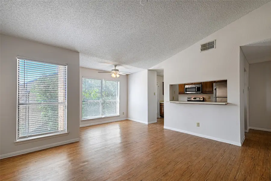 2109 Rainbow Drive #4420, Arlington, TX 76011 - #3