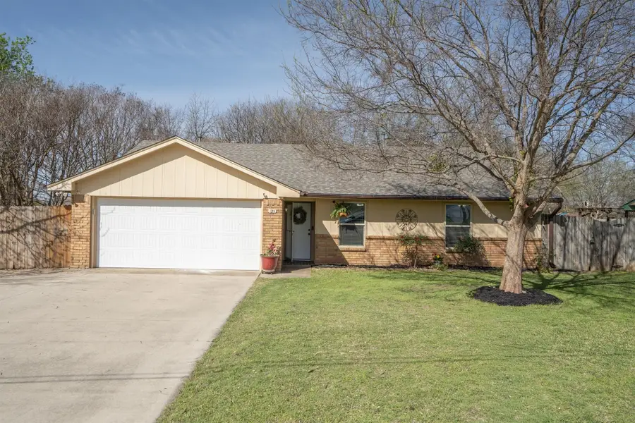 125 W 5th Street, Krum, TX 76249 - #3