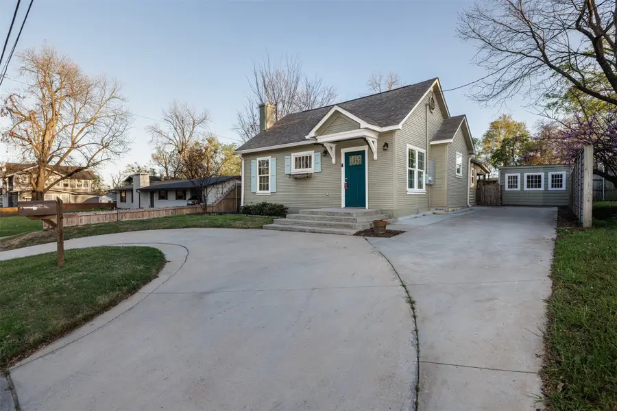 217 Houston Street, Sulphur Springs, TX 75482 - #2