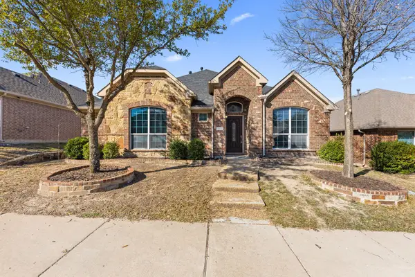 433 Castle Street, DeSoto, TX 75115