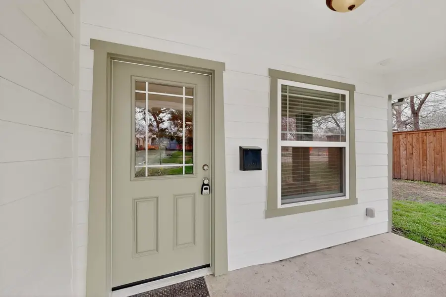 1306 Oak Street, McKinney, TX 75069 - #2