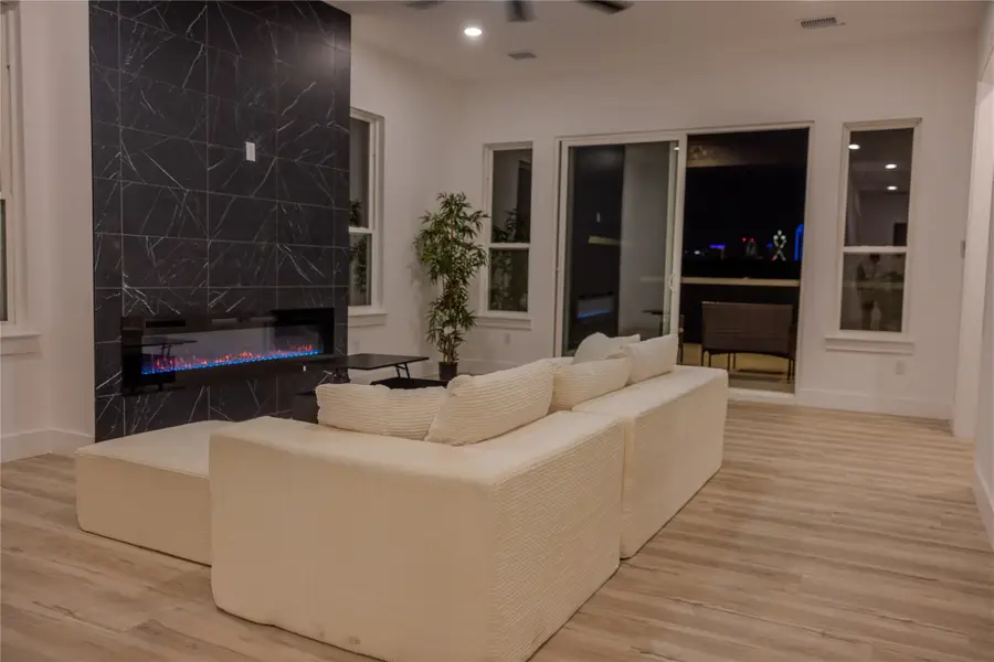 2804 Guymon Street, Dallas, TX 75212 - #3