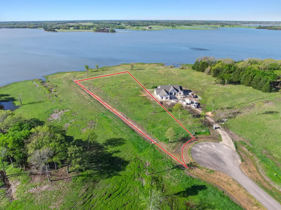 381 Lakewood Lane, Honey Grove, TX 75446 - #2