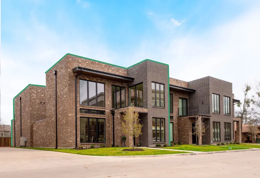 207 Morningside Drive, Roanoke, TX 76262 - #2