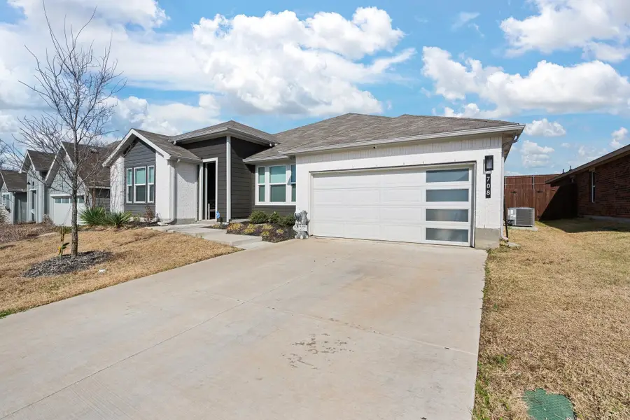708 Golden Gate Park Road, Alvarado, TX 76009 - #2