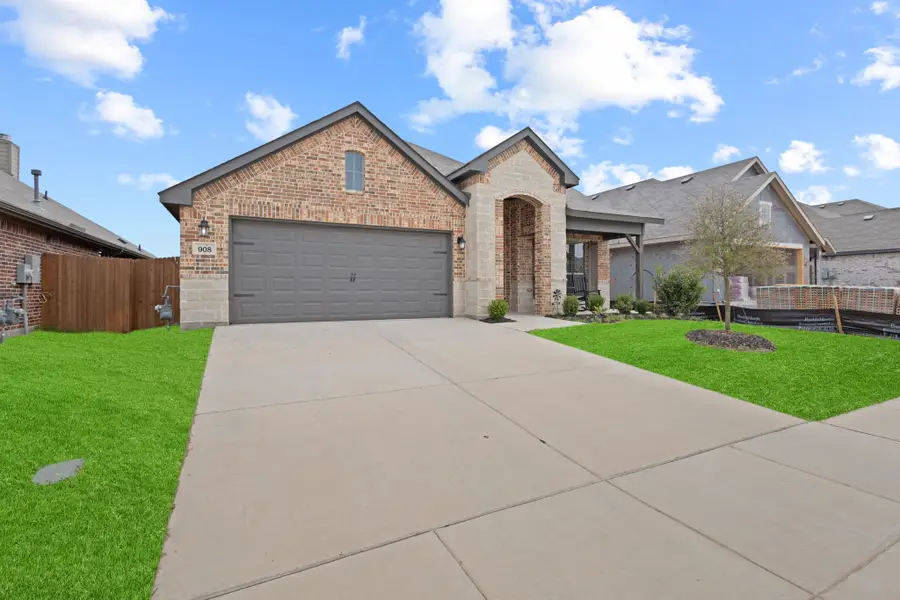 908 Madeline Lane, Cleburne, TX 76033 - #2