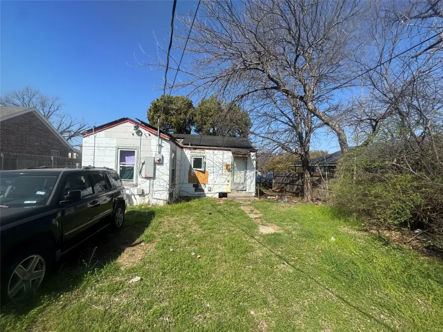 5933 Diaz Avenue, Fort Worth, TX 76107 - #3