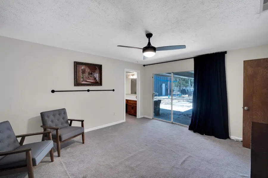 603 Lark Lane, Oak Leaf, TX 75154 - #3