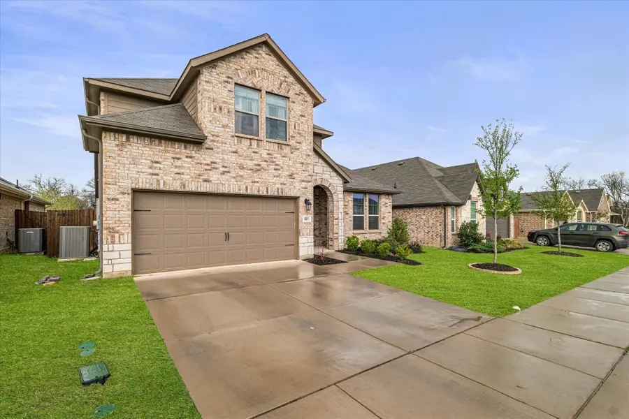 681 Coleman Street, Aubrey, TX 76227 - #3