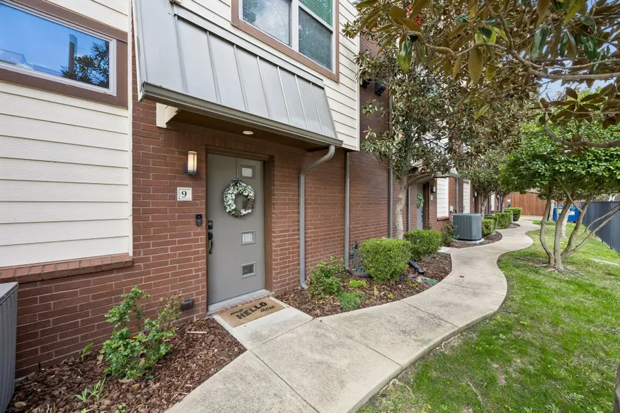 5875 Ross Avenue #9, Dallas, TX 75206 - #3
