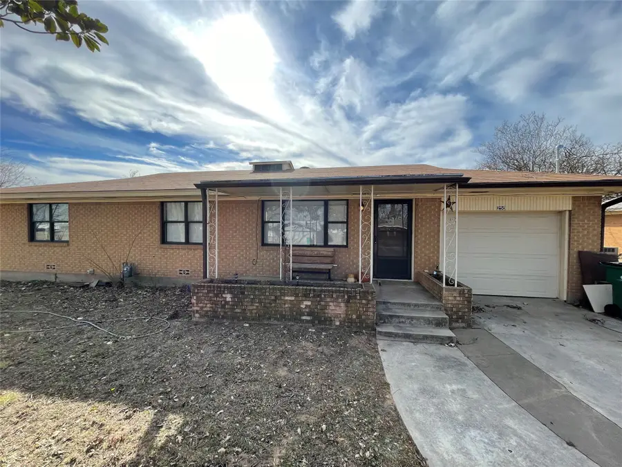 250 Meador Lane, Stephenville, TX 76401 - #2