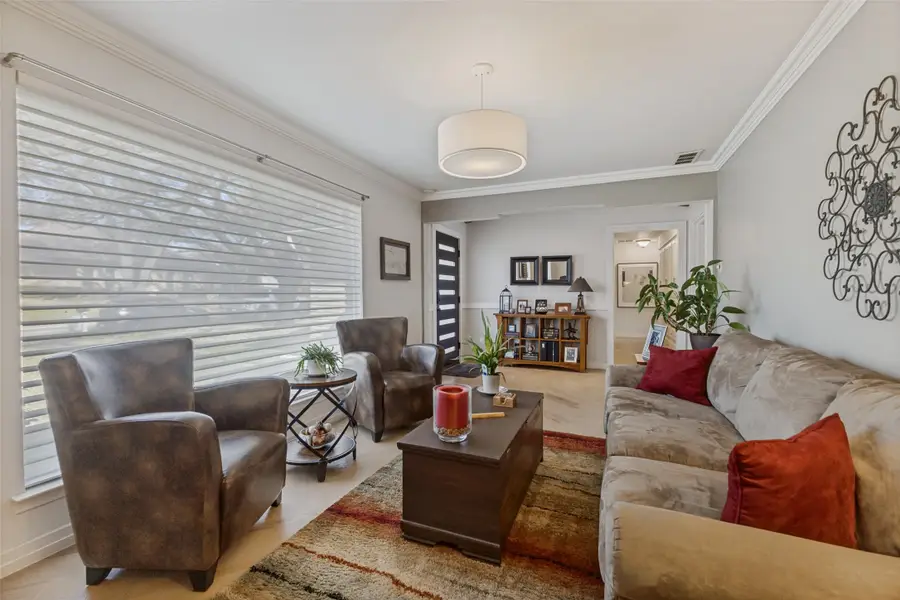 9512 Fallbrook Drive, Dallas, TX 75243 - #3