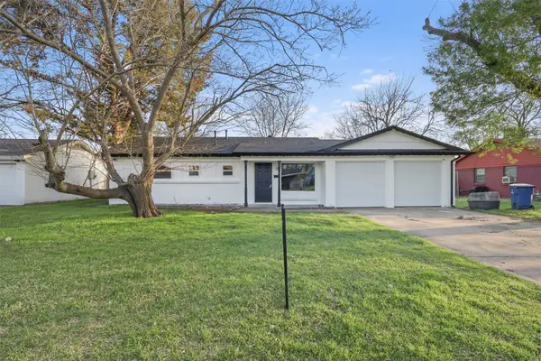 909 Linville Lane, Everman, TX 76140