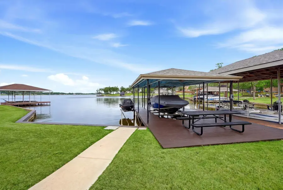 101 Manito Cove, Lake Kiowa, TX 76240 - #2