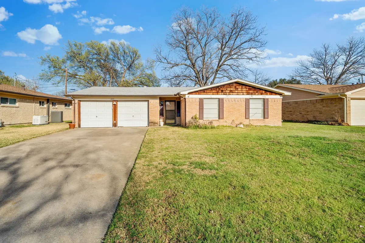 2828 Fairbrook Street, Irving, TX 75062 - #1