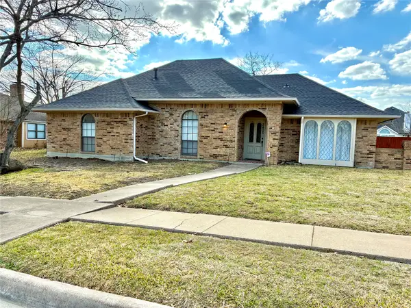 2405 Country Valley Road, Garland, TX 75041