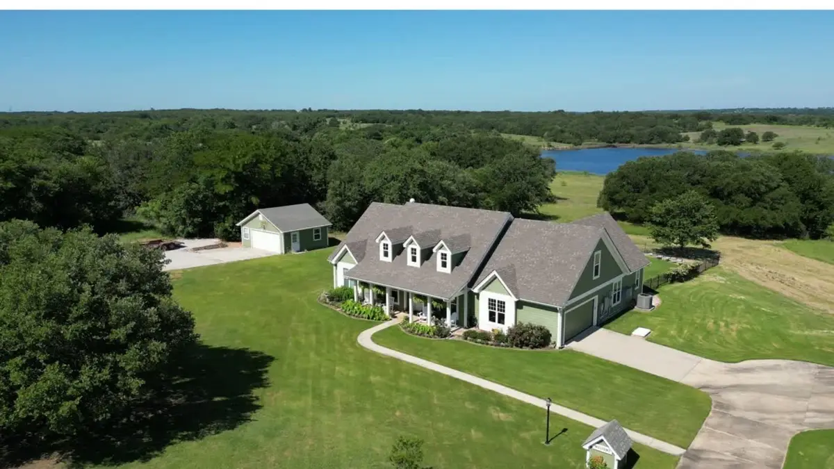 223 Miller Creek Lake Road, Paradise, TX 76073 - #1